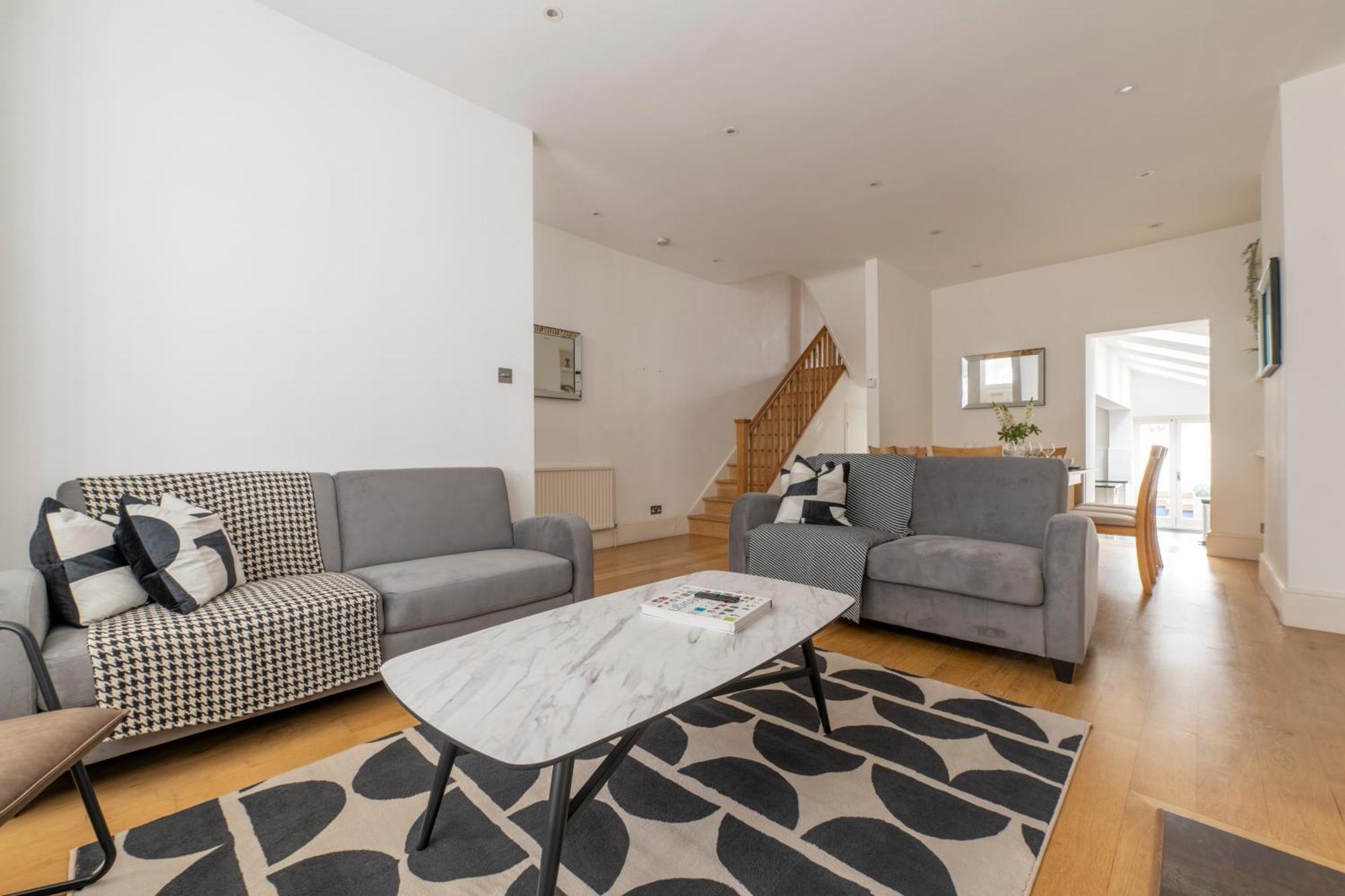 Fulham Spacious & Luxe House With Parking & Garden Appartamento Londra