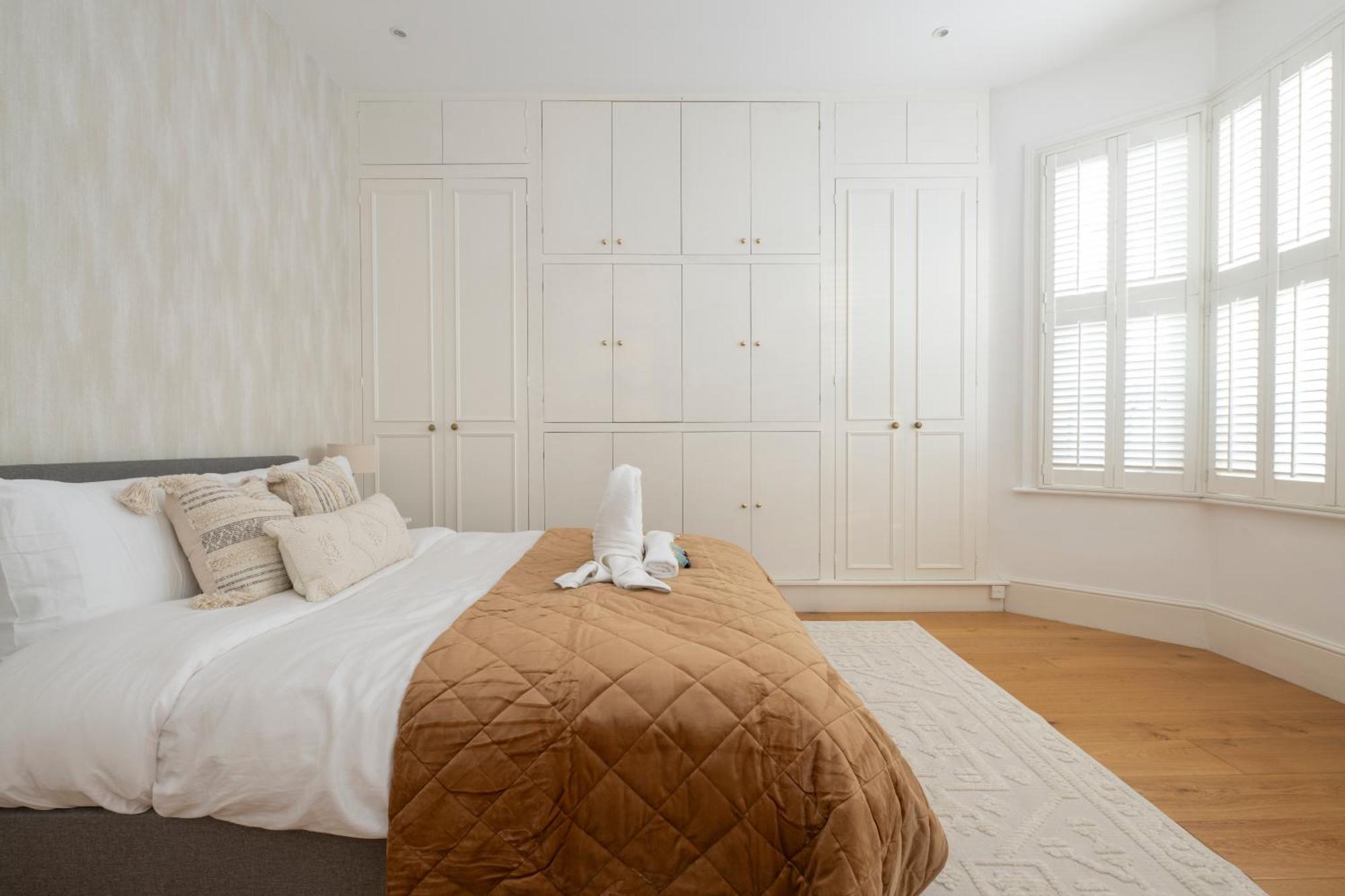 Fulham Spacious & Luxe House With Parking & Garden Appartamento Londra