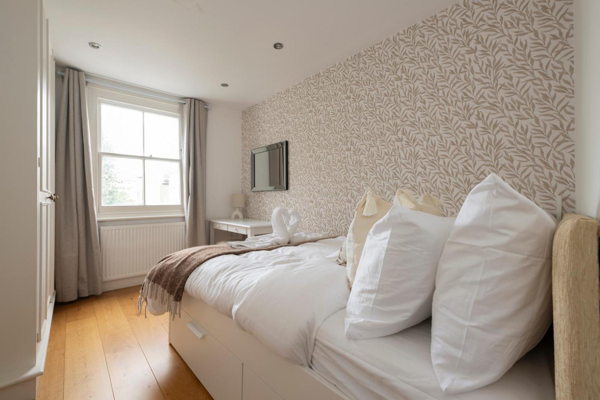 Fulham Spacious & Luxe House With Parking & Garden * Londra